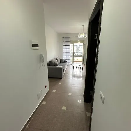 Cozy And Comfortable 2 Apartment *